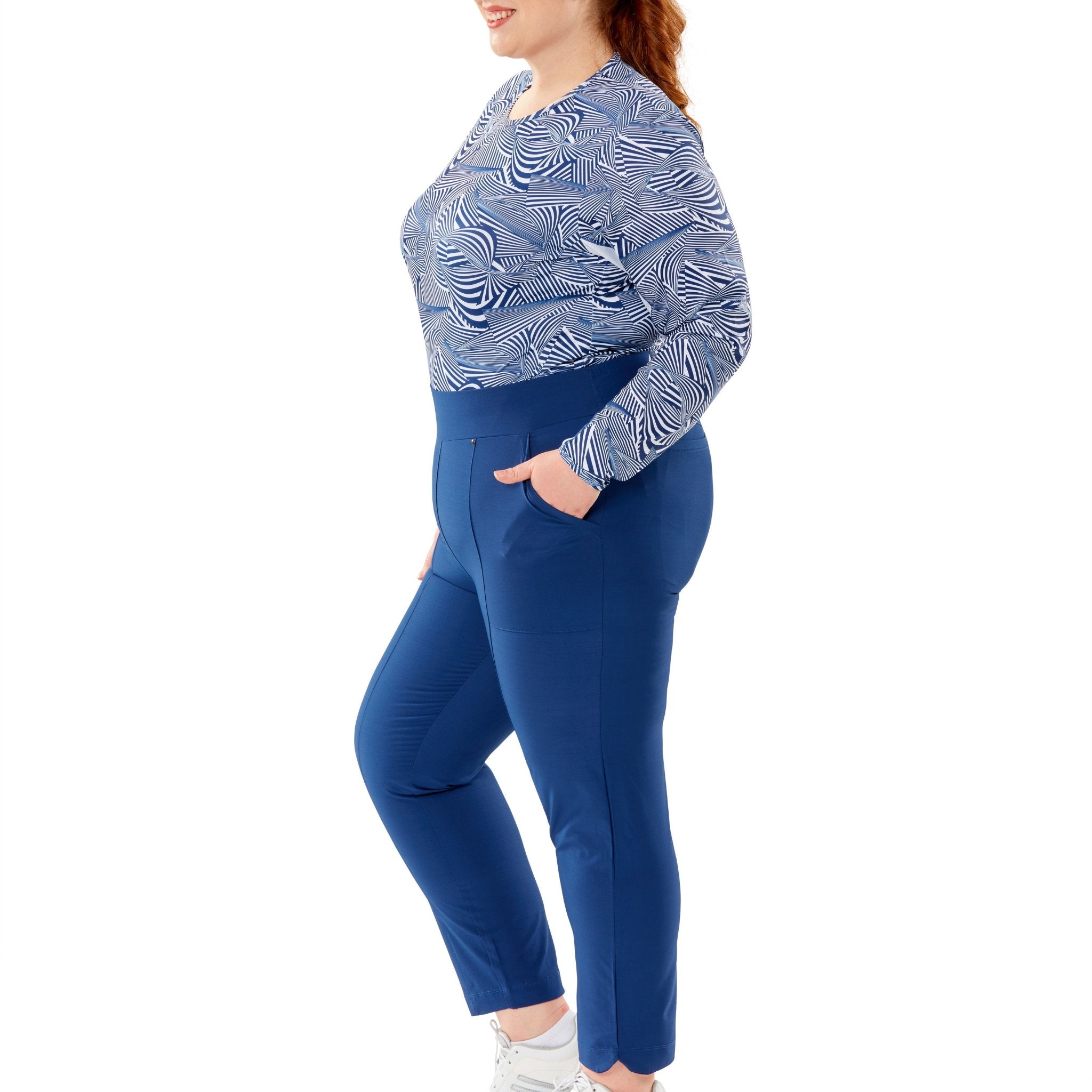 Ace Capri - Navy - Fairway Fittings