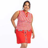 Cut Loose Sleeveless Golf Top - Houndstooth Cherry Red - Fairway Fittings