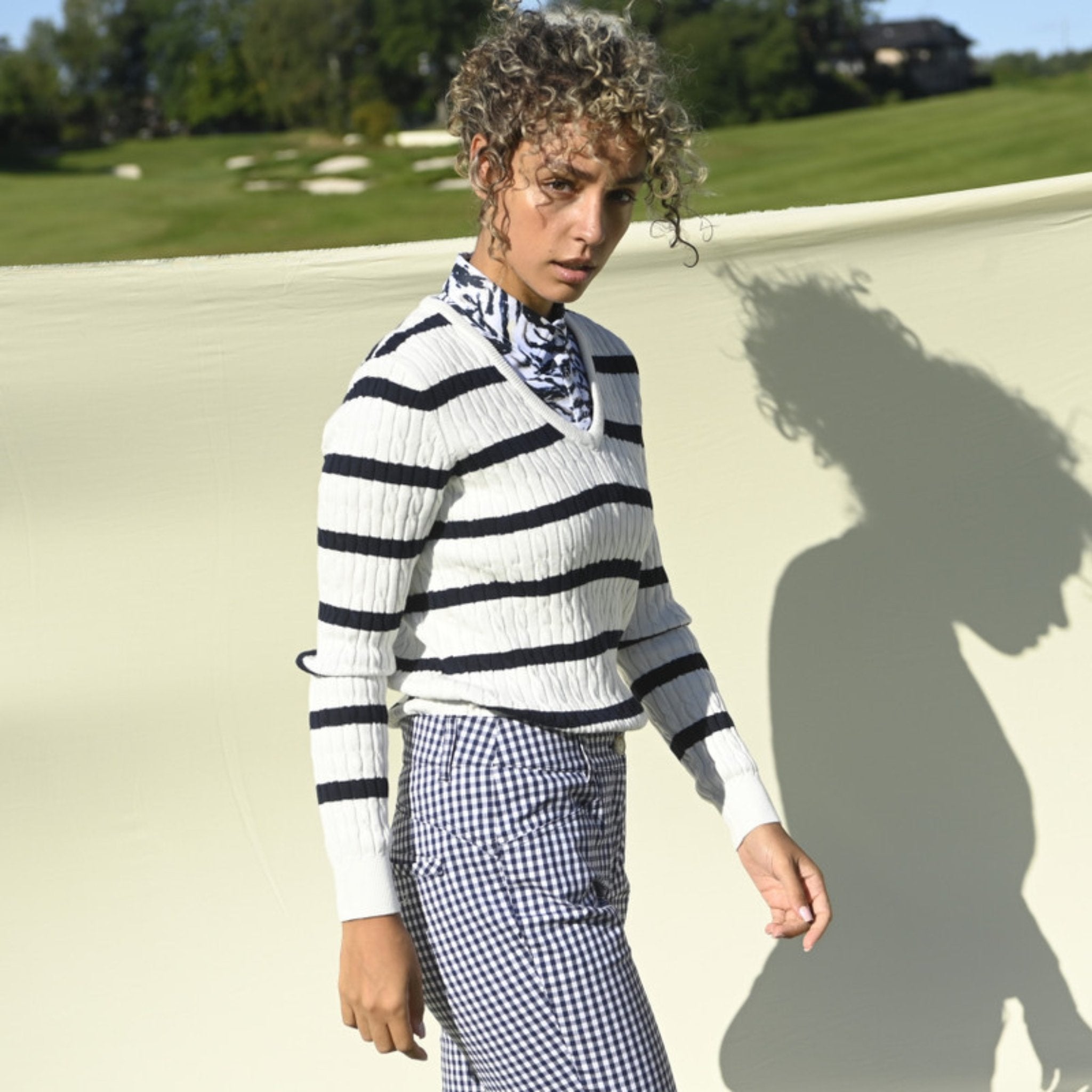 Dole White Pullover - Fairway Fittings