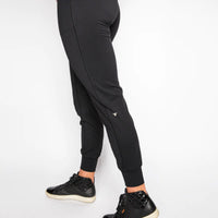 Manito Jogger - Black - Fairway Fittings