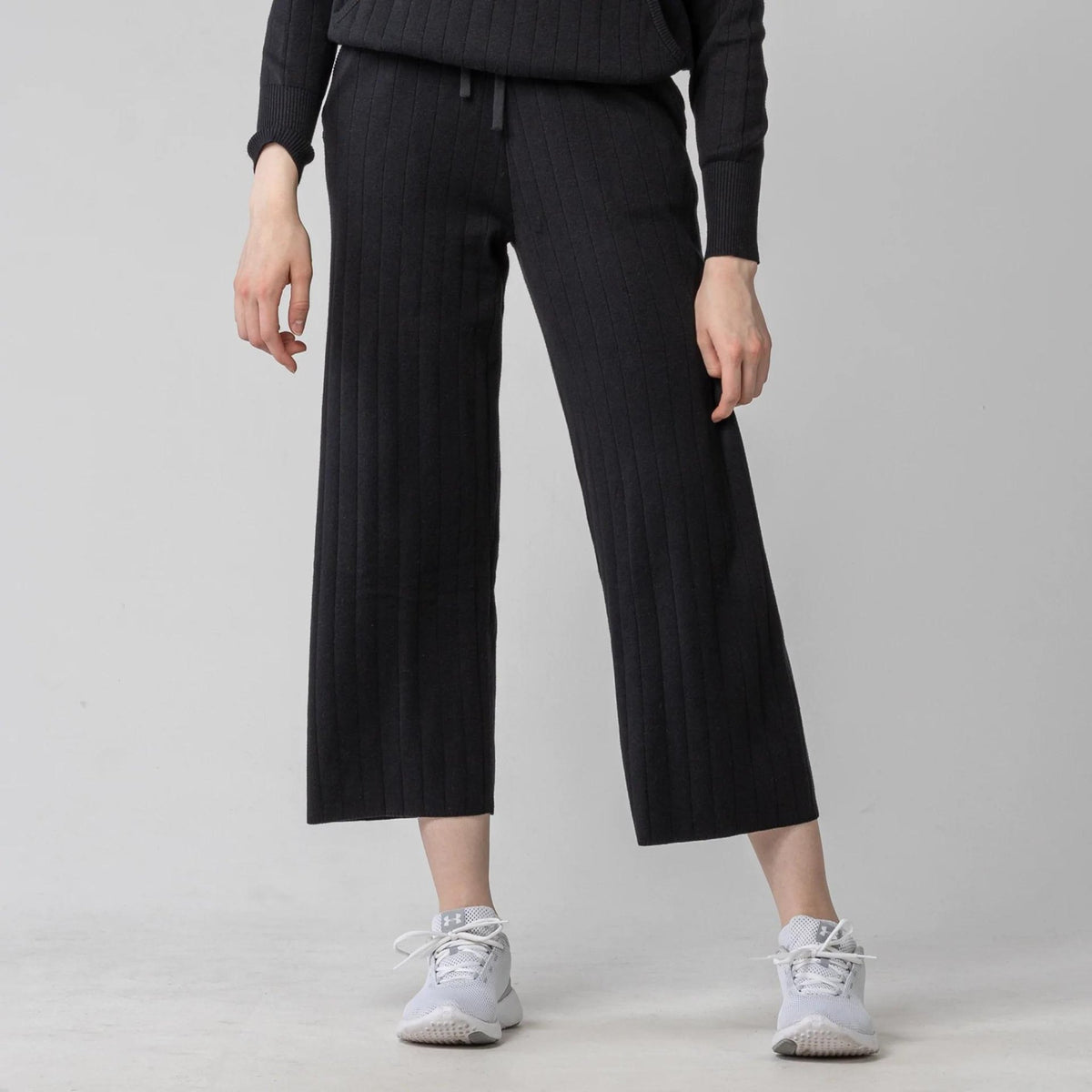 Dream Sweater Knit Pants - Black - Fairway Fittings