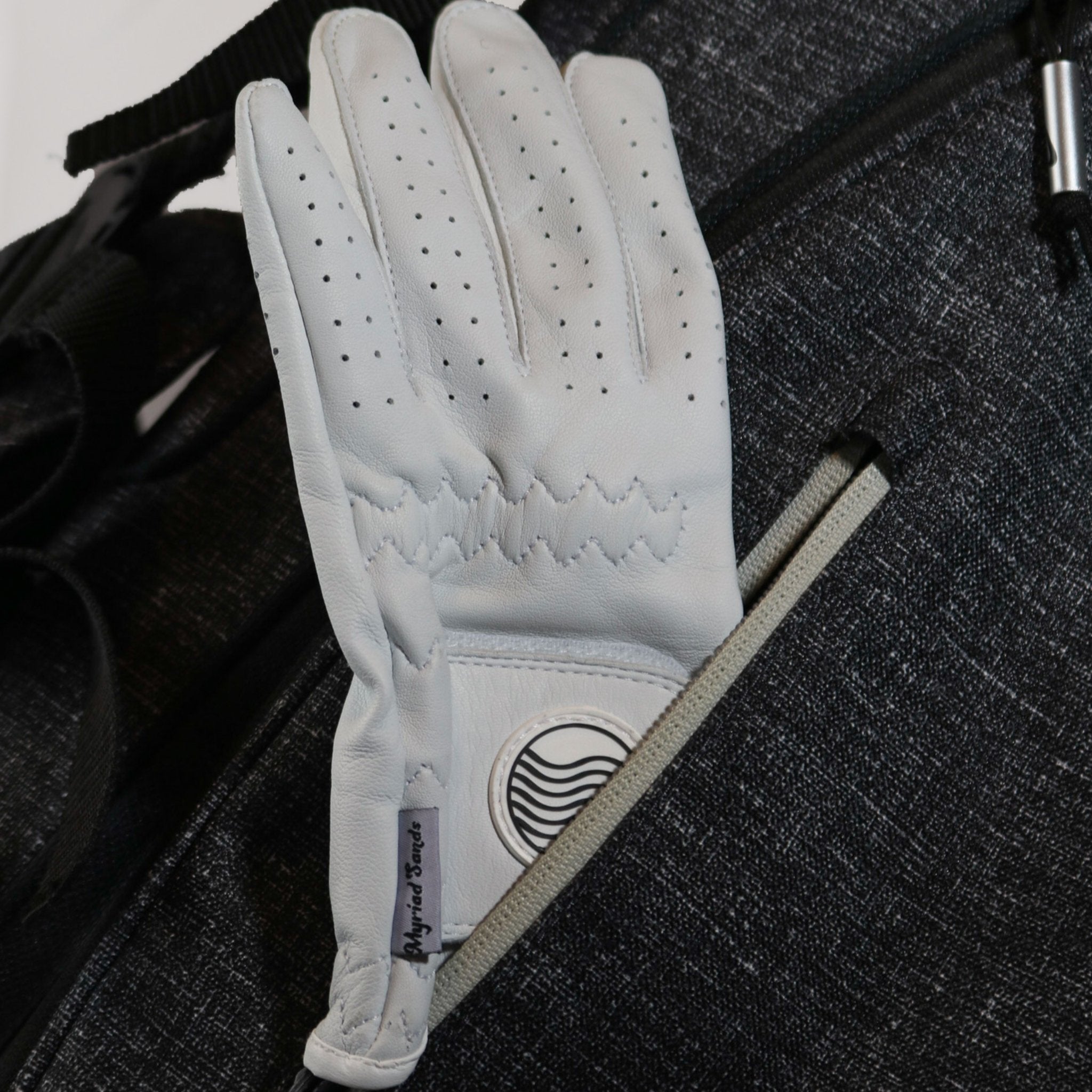 White Golf Glove - Thumbnail 3